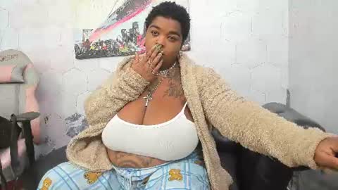 Call me Ana  online show from 07-24-26, 11:30