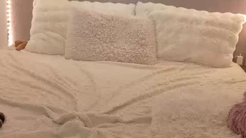 anaayss online show from 07-28-26, 05:12