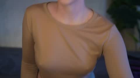 Sweet girls online show from 07-04-26, 11:05