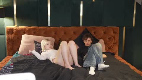 Sweet girls online show from 07-28-26, 07:39