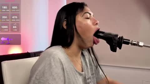 Anabel Alice Gandara online show from 04-22-26, 03:46