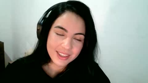 anabelenogueira1 online show from 05-26-26, 03:30
