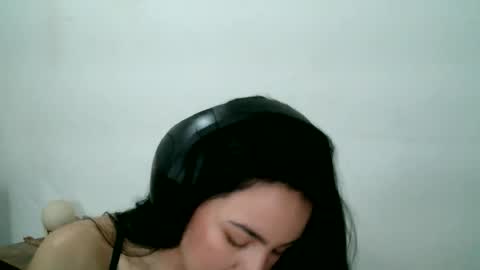 anabelenogueira1 online show from 06-15-26, 04:53