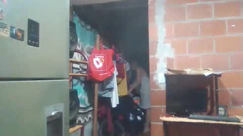 Snapshot of anabella_00 chatting on 03-13-26, 06:53 anabella_00 online show from 03-13-26, 06:53