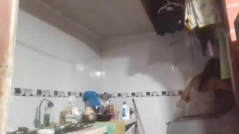 Snapshot of anabella_00 chatting on 05-25-26, 03:01 anabella_00 online show from 05-25-26, 03:01