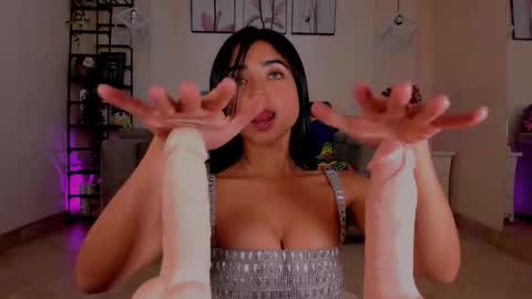 Snapshot of anabella__stone chatting on 10-27-25, 07:51 Ana and Nixon online show from 10-27-25, 07:51