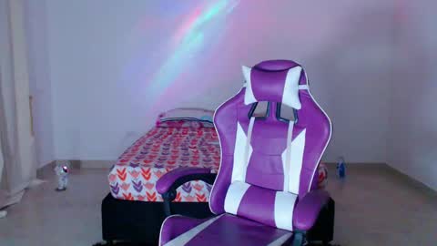 Snapshot of anabellabonariva chatting on 12-22-24, 12:50 Anabella online show from 12-22-24, 12:50