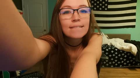 Anabelleleigh online show from 01-22-25, 04:33