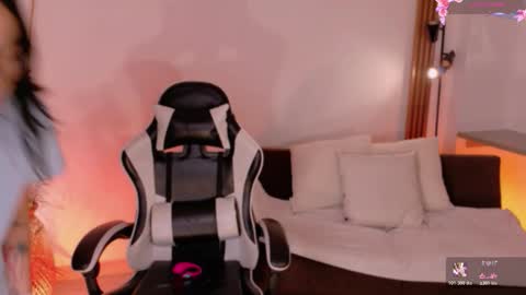 ANABEL WOLF  online show from 03-27-26, 01:44