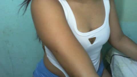 Snapshot of anacarada chatting on 04-27-26, 10:35 anacarada online show from 04-27-26, 10:35