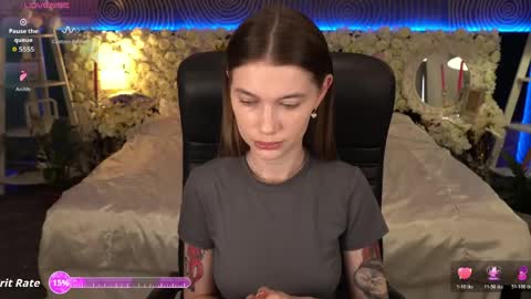 Nika online show from 04-18-26, 12:42