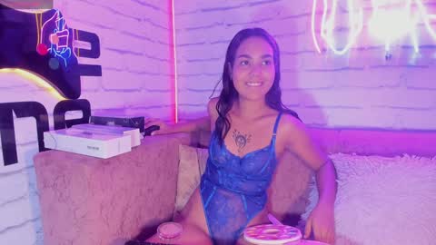 Anna online show from 02-01-25, 07:23