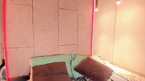 Anna online show from 03-14-26, 11:37