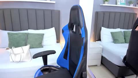 A N A online show from 12-20-25, 08:38