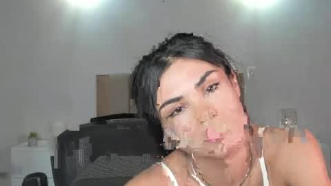 Ana Henao or Annie... Follow me ahenaocb Insta  X online show from 04-04-26, 11:13