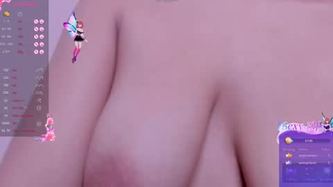 Snapshot of anahi_curlie1 chatting on 02-25-25, 06:03 Anahi Curlie online show from 02-25-25, 06:03