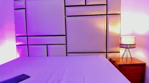 Snapshot of anahia_sexygirl chatting on 06-25-26, 03:39 Anahia online show from 06-25-26, 03:39