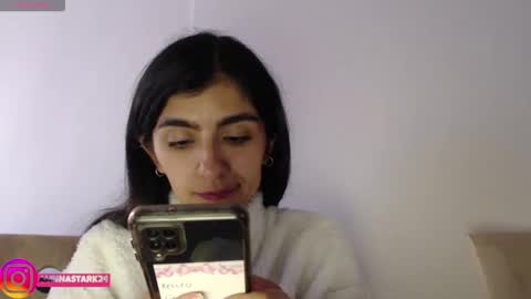 Anahi Browns online show from 09-09-25, 07:46