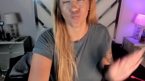 Anah Jones online show from 02-12-25, 02:14