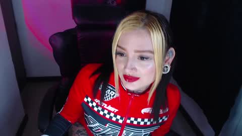 Snapshot of anai_gomez chatting on 01-06-25, 05:59 Callme Mistress Ani online show from 01-06-25, 05:59