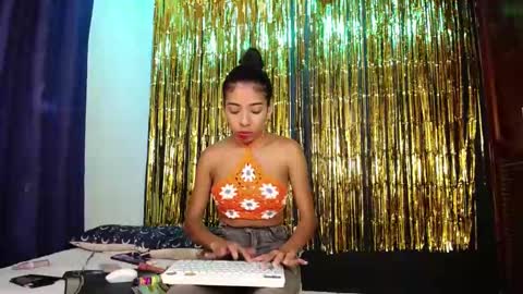 anais  cooper  online show from 12-31-24, 04:57