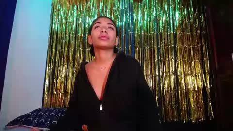 anais  cooper  online show from 01-05-25, 06:13