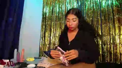 anais  cooper  online show from 01-14-25, 10:02