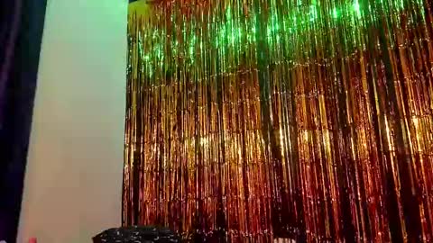 anais  cooper  online show from 02-15-25, 09:48