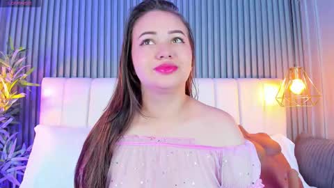 Snapshot of anaisclarkx chatting on 09-26-25, 11:25 Anais clark online show from 09-26-25, 11:25