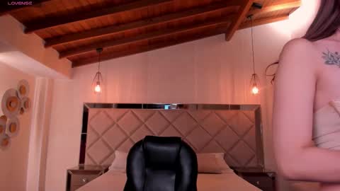 Anais Nin  online show from 10-23-25, 03:28