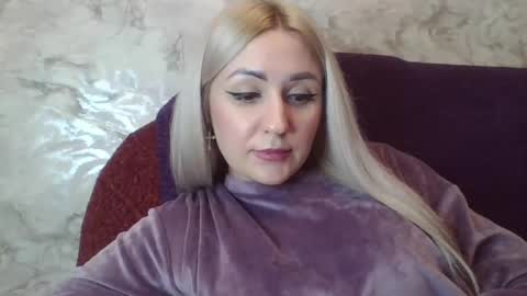 analqueen2024 online show from 01-12-25, 01:00