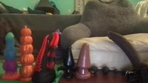 Mandy online show from 12-20-25, 05:14