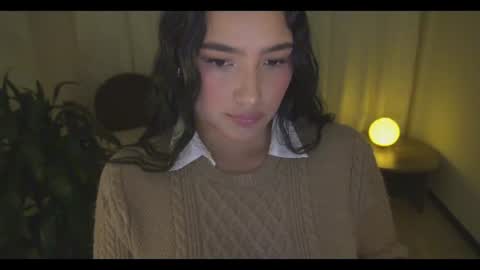 Ann online show from 06-19-26, 07:39