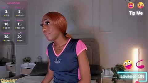 Snapshot of anamonroee chatting on 10-11-25, 11:42 anamonroee online show from 10-11-25, 11:42