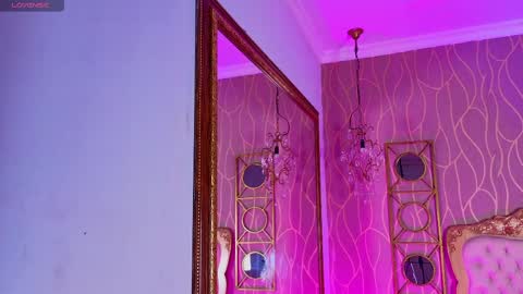 anamonroee online show from 05-29-26, 01:03