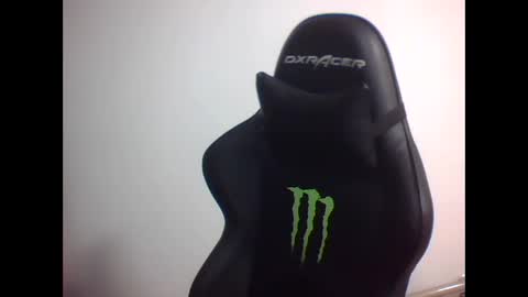 Snapshot of anarchyy1994 chatting on 12-14-25, 10:31 anarchyy1994 online show from 12-14-25, 10:31