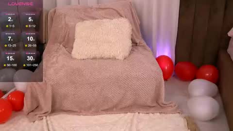 Anna online show from 02-19-25, 10:23