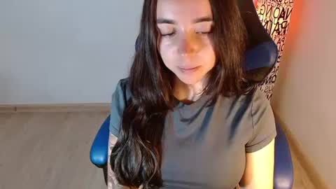 ana 3 online show from 06-10-26, 12:00