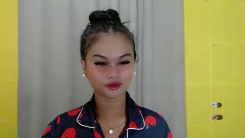 Snapshot of anaruru_ chatting on 01-15-25, 03:29 ANA online show from 01-15-25, 03:29