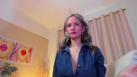 Ana online show from 09-17-25, 07:37