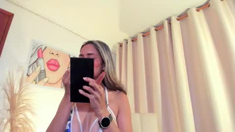 Snapshot of anaskinny chatting on 02-25-26, 07:34 Ana online show from 02-25-26, 07:34