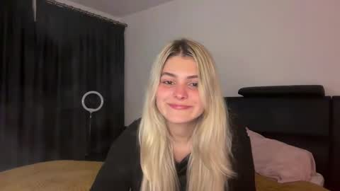 Ana online show from 11-05-25, 07:36