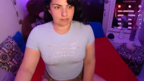 Snapshot of anaspark chatting on 02-20-25, 02:46 Ana online show from 02-20-25, 02:46