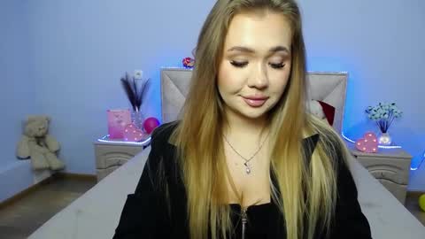 anastacyyellig online show from 01-24-25, 08:54