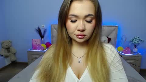 anastacyyellig online show from 01-29-25, 08:40