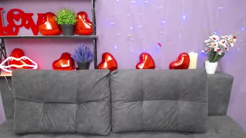 anastacyyellig online show from 03-05-25, 06:23