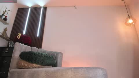 Ana Stalin online show from 02-22-25, 01:11