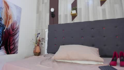 Snapshot of anastasiapriest chatting on 01-08-25, 11:10 anastasia online show from 01-08-25, 11:10