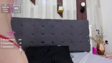 Snapshot of anastasiapriest chatting on 02-24-25, 05:53 anastasia online show from 02-24-25, 05:53