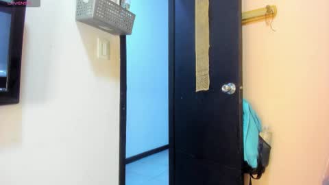 anastasia online show from 12-05-25, 11:41